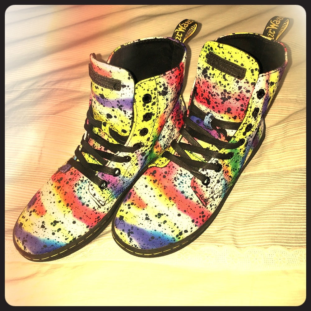 Dr Martens Women’s AirWair Size 7 Boots